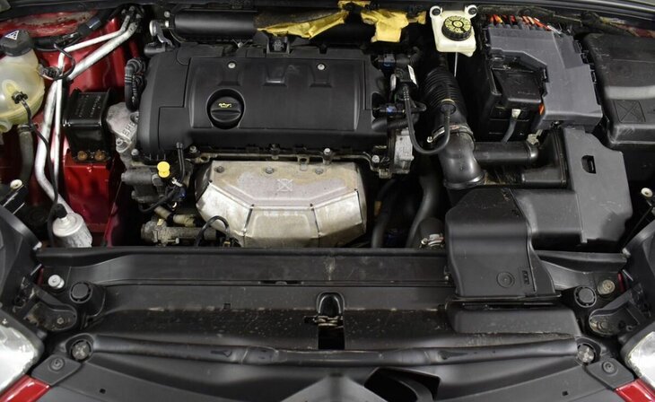 Citroen C4 - Фото 6