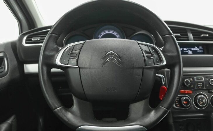 Citroen C4 - Фото 6