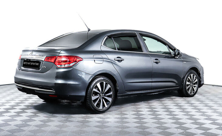Citroen C4 - Фото 1