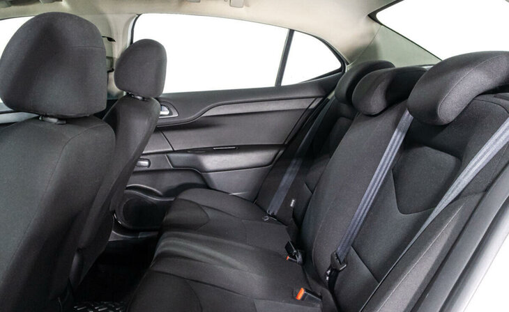 Citroen C4 - Фото 9