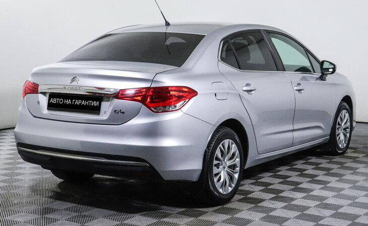 Citroen C4 - Фото 2
