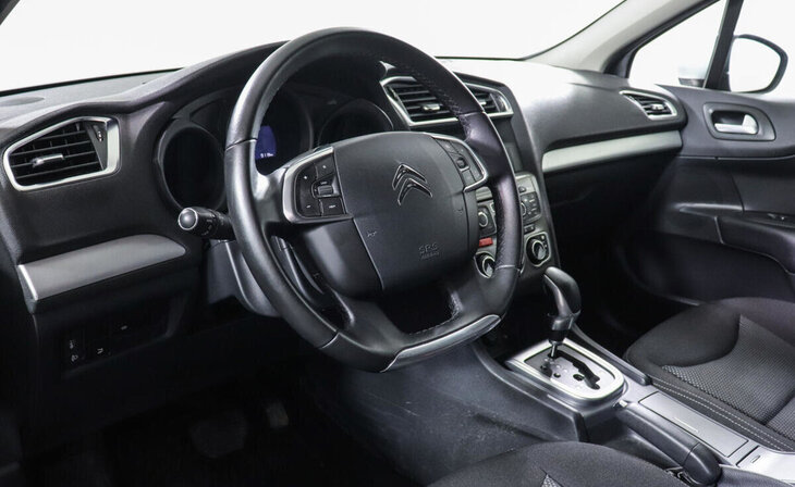 Citroen C4 - Фото 5