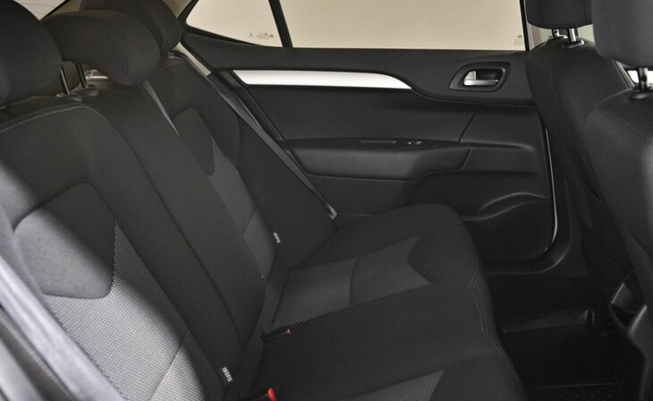 Citroen C4 - Фото 9