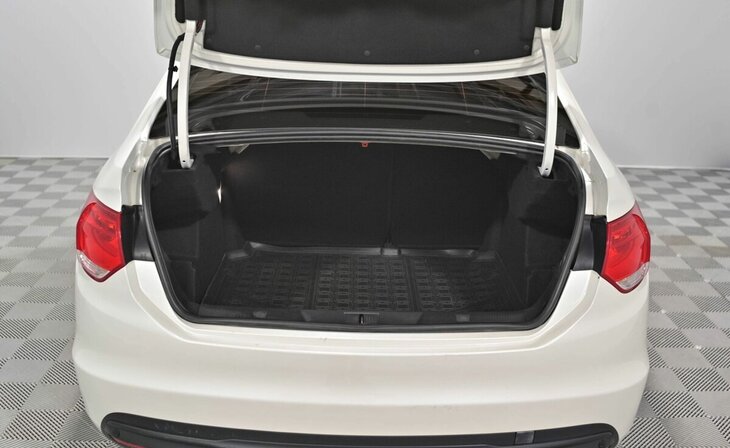 Citroen C4 - Фото 10