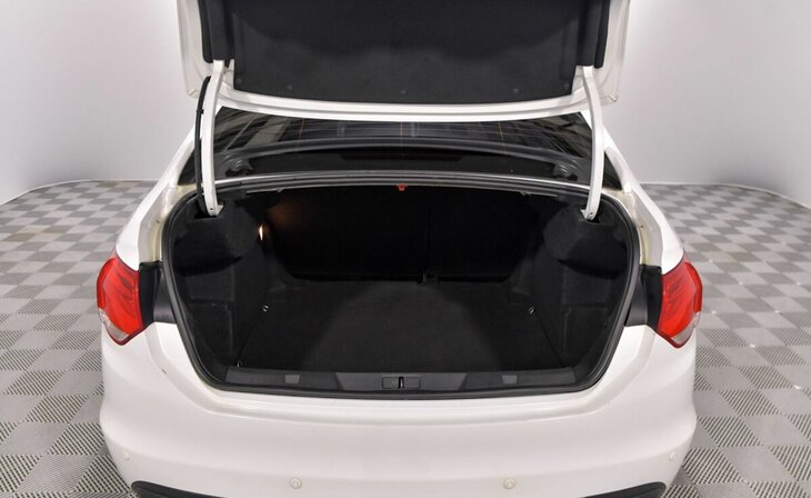 Citroen C4 - Фото 10