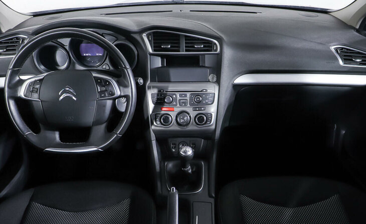 Citroen C4 - Фото 9