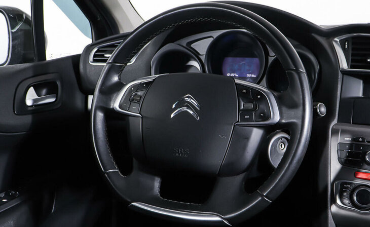 Citroen C4 - Фото 10