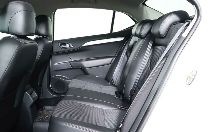 Citroen C4 - Фото 16