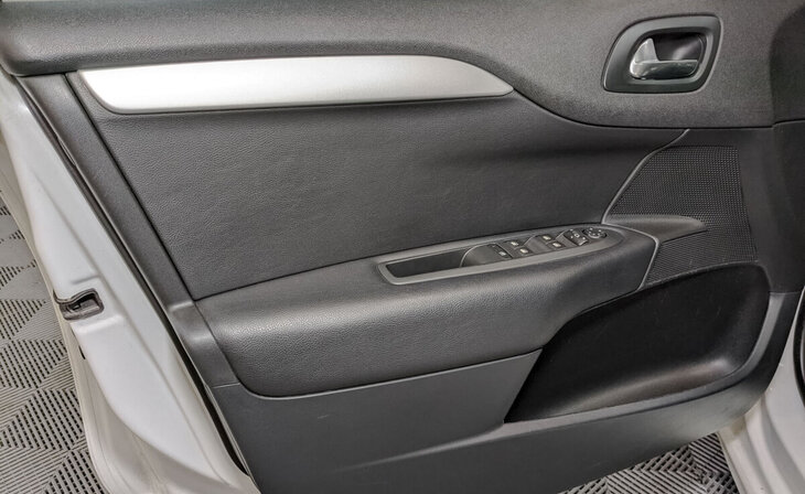 Citroen C4 - Фото 19