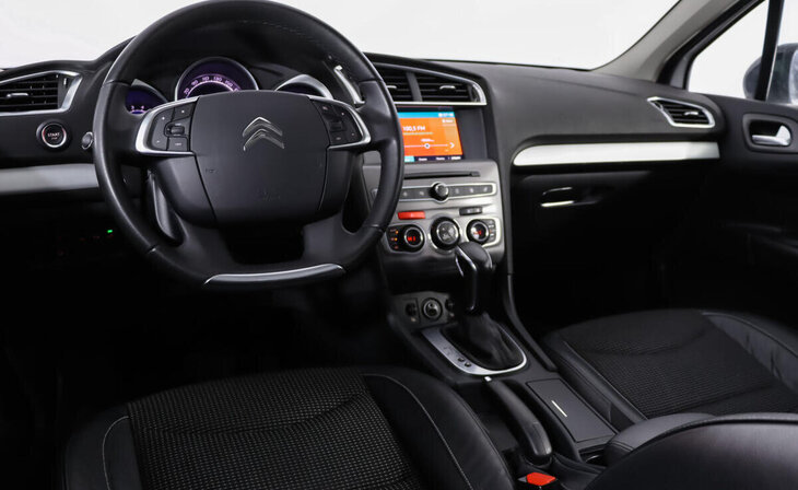 Citroen C4 - Фото 6