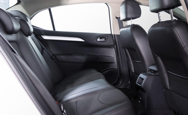 Citroen C4 - Фото 7