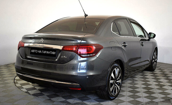 Citroen C4 - Фото 2
