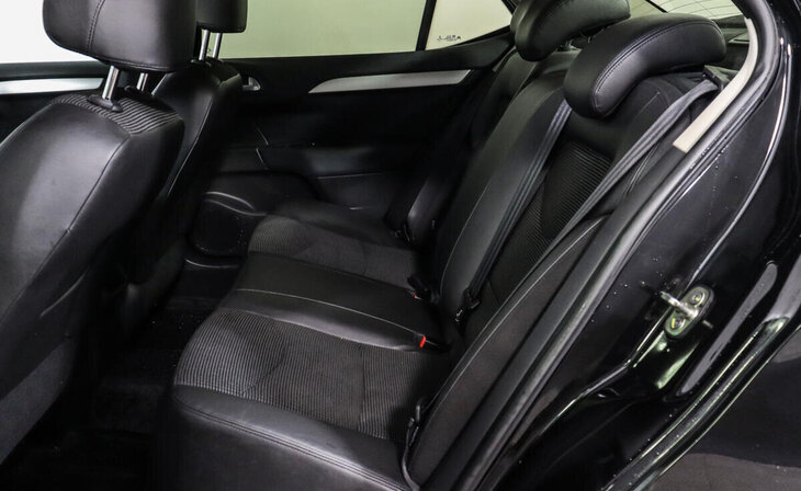 Citroen C4 - Фото 10