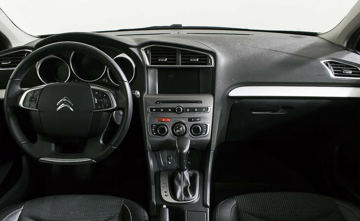 Citroen C4 - Фото 9