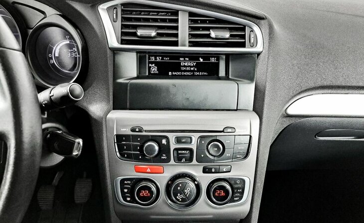 Citroen C4 - Фото 9