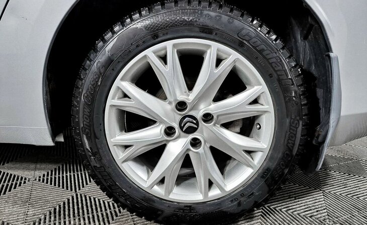 Citroen C4 - Фото 5