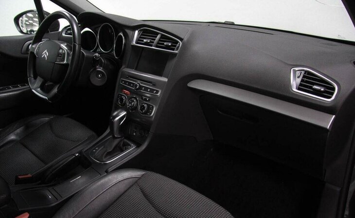 Citroen C4 - Фото 6