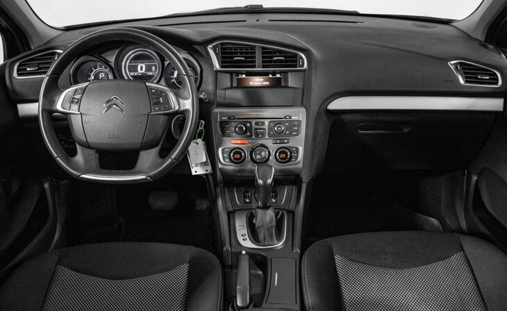 Citroen C4 - Фото 10