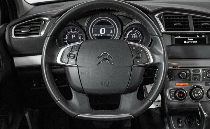 Citroen C4 - Фото 11