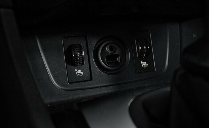 Citroen C4 - Фото 17