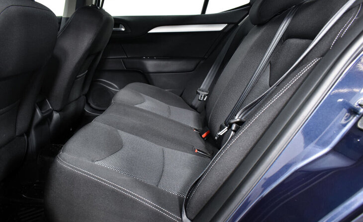 Citroen C4 - Фото 11