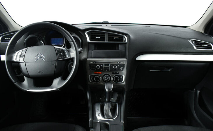 Citroen C4 - Фото 8