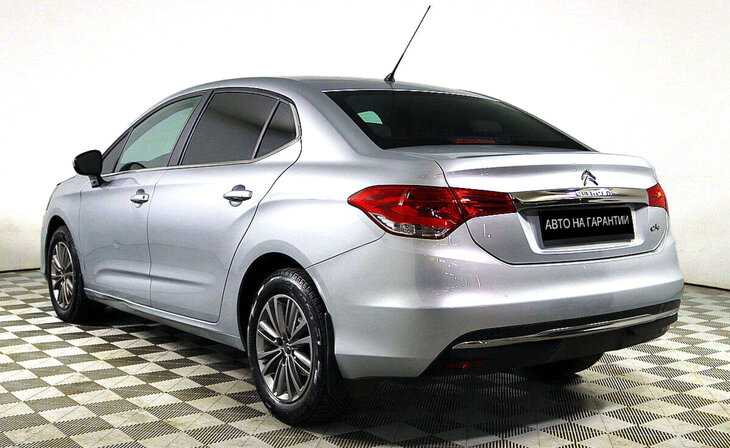 Citroen C4 - Фото 2