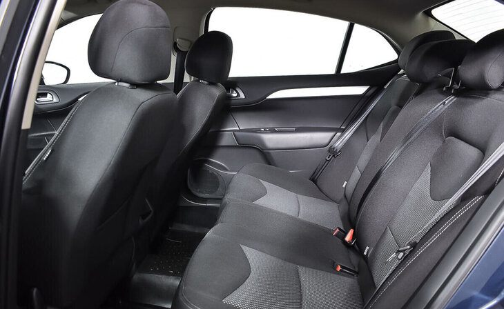 Citroen C4 - Фото 12