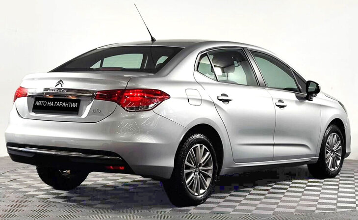 Citroen C4 - Фото 2