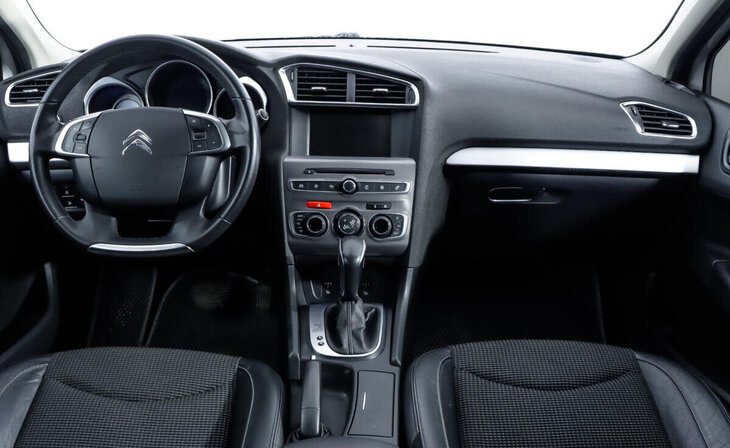Citroen C4 - Фото 6