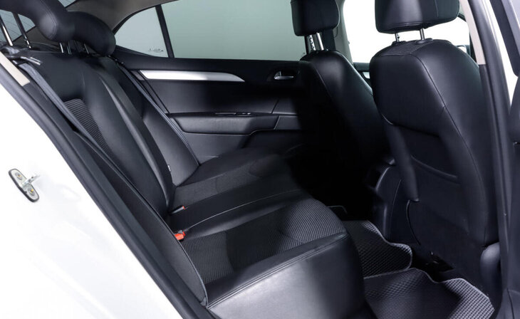 Citroen C4 - Фото 7