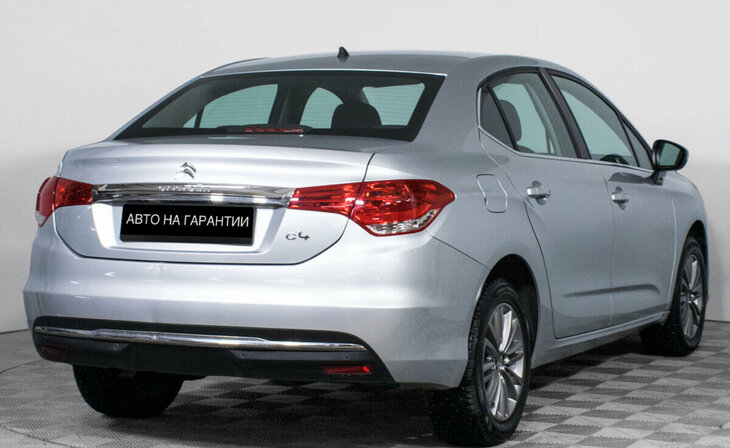 Citroen C4 - Фото 2