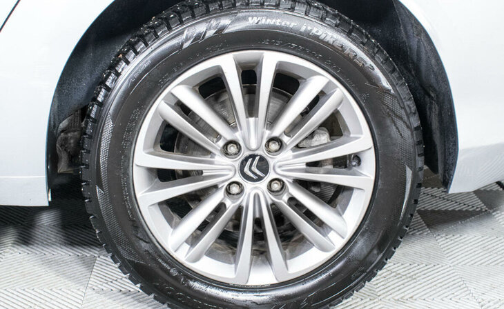 Citroen C4 - Фото 4