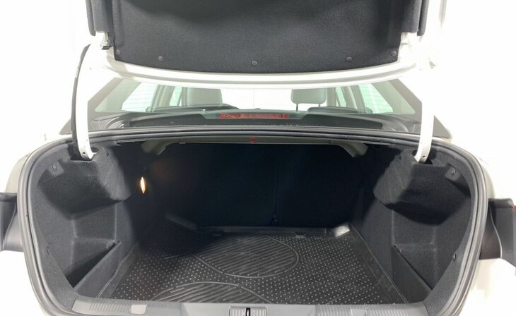 Citroen C4 - Фото 14