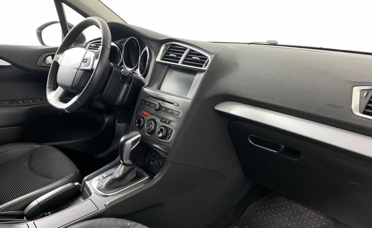 Citroen C4 - Фото 7