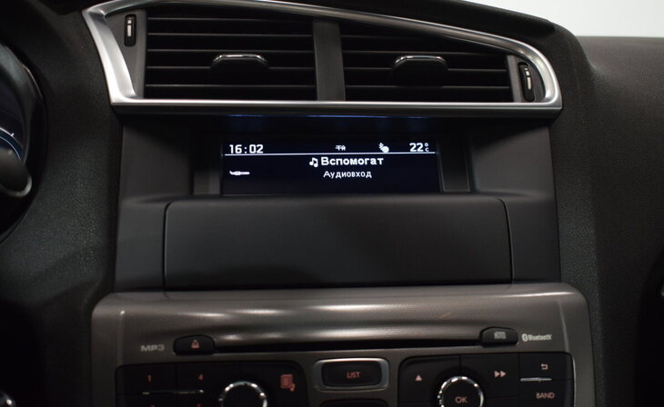 Citroen C4 - Фото 15