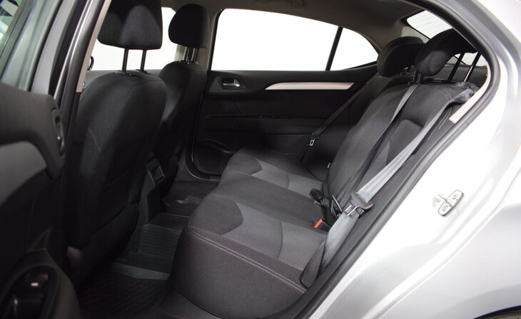 Citroen C4 - Фото 21