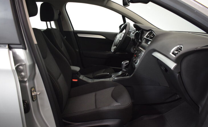 Citroen C4 - Фото 7