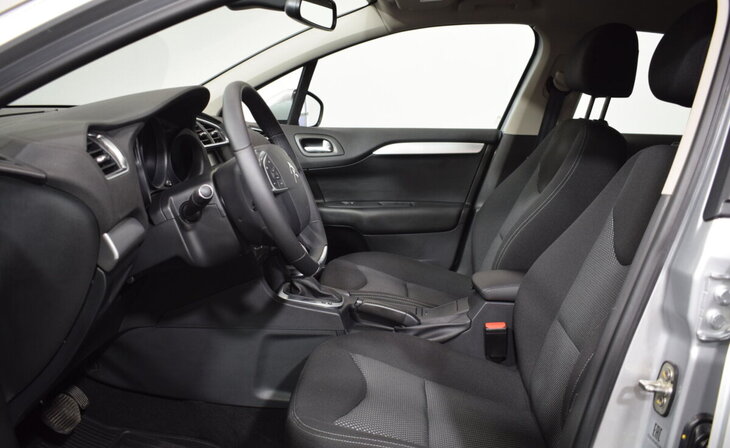 Citroen C4 - Фото 8
