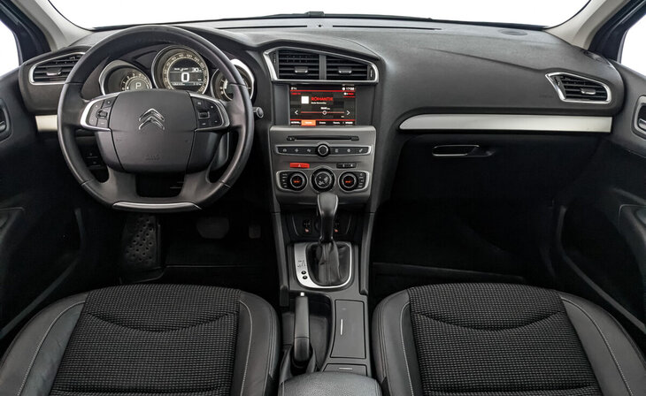 Citroen C4 - Фото 14