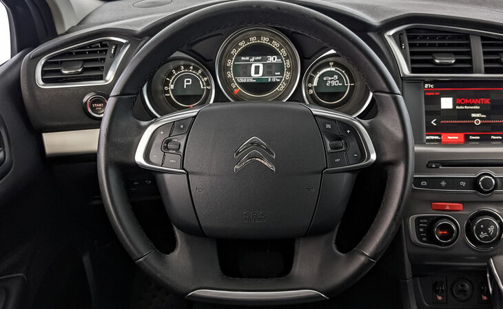 Citroen C4 - Фото 15