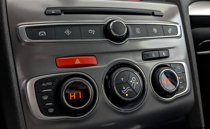 Citroen C4 - Фото 17