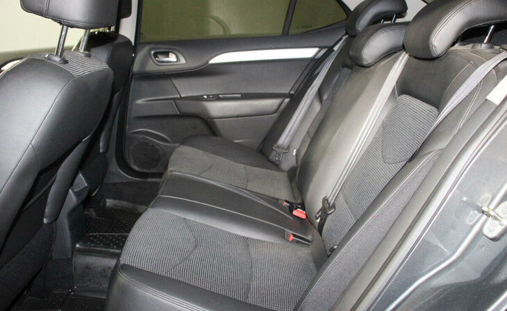 Citroen C4 - Фото 14