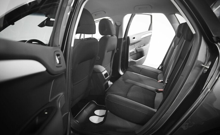 Citroen C4 - Фото 14