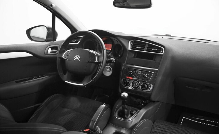 Citroen C4 - Фото 7