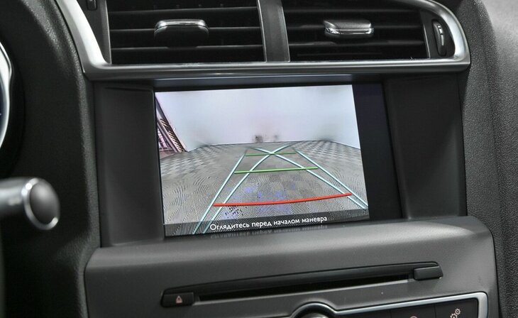 Citroen C4 - Фото 9