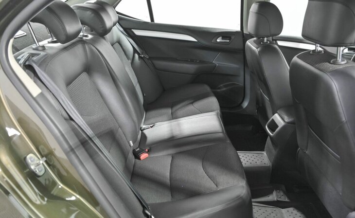 Citroen C4 - Фото 15