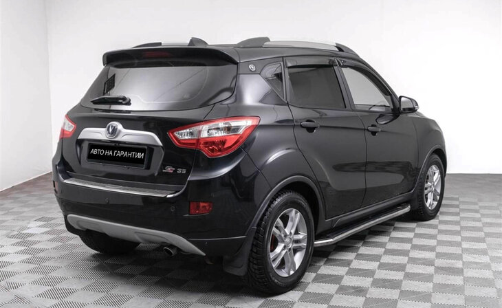 Changan CS35  - Фото 2