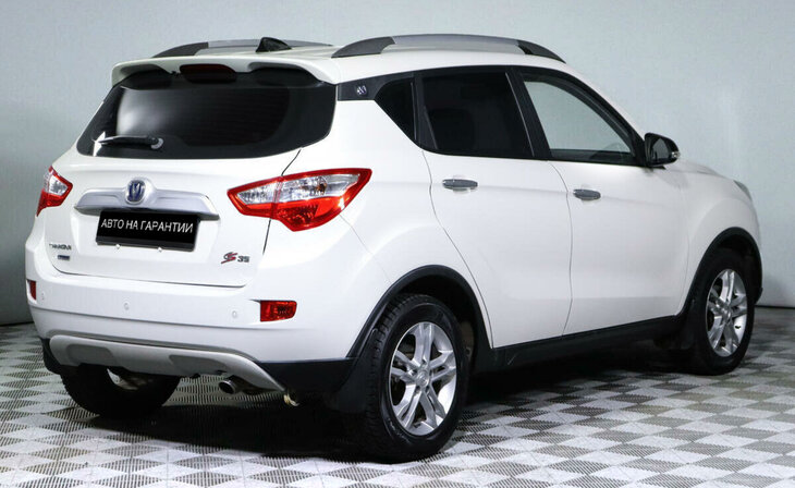 Changan CS35  - Фото 2