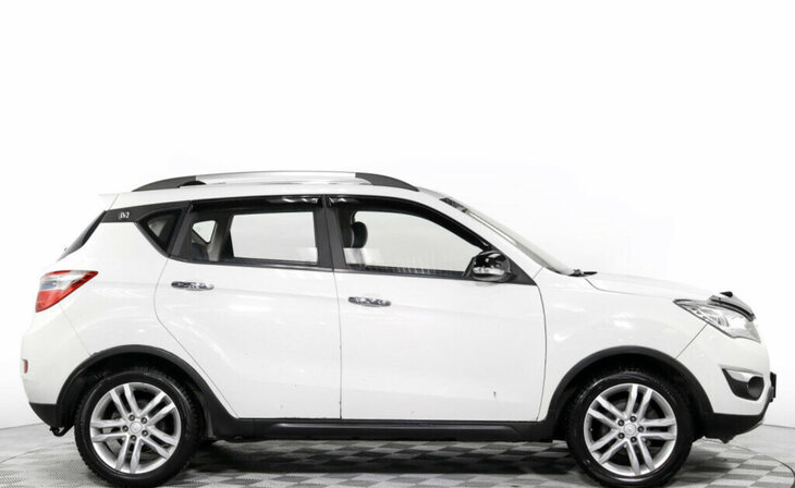 Changan CS35  - Фото 3